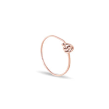 Carica l&#39;immagine nel visualizzatore di Gallery, Anello Filodamore con Nodino in Oro 9kt
