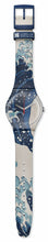 Carica l&#39;immagine nel visualizzatore di Gallery, Orologio Swatch New Gent Bio Art Journey 2023 SUOZ351 THE GREAT WAVE BY HOKUSAI &amp; ASTROLABE
